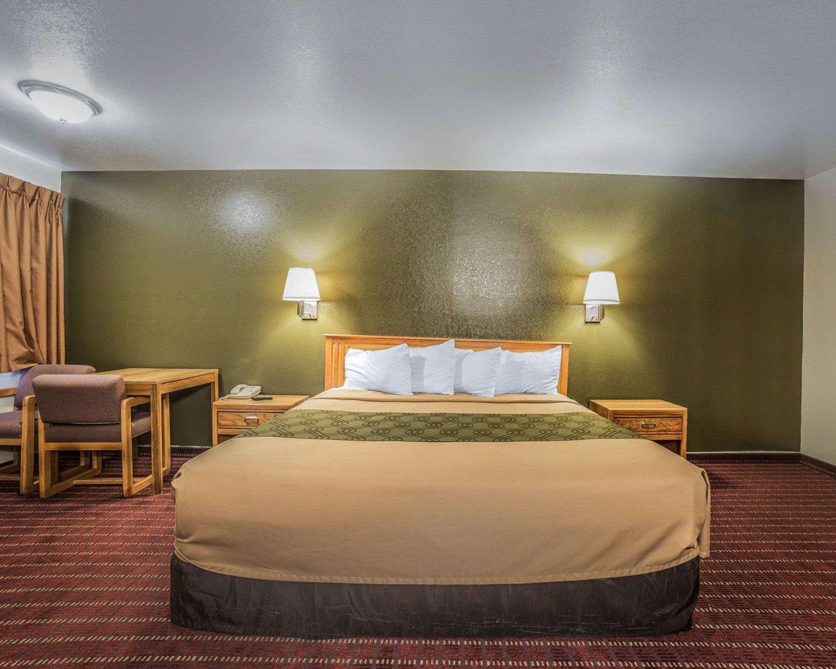 Rodeway Inn Hurricane - Zion National Park Area Extérieur photo